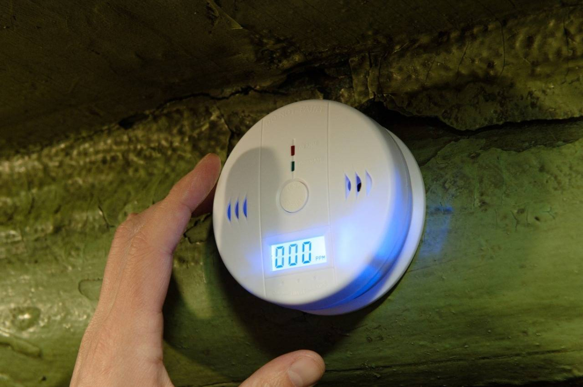 cf4c6c7fe70d5cf799c5beba0a97f0704d316219